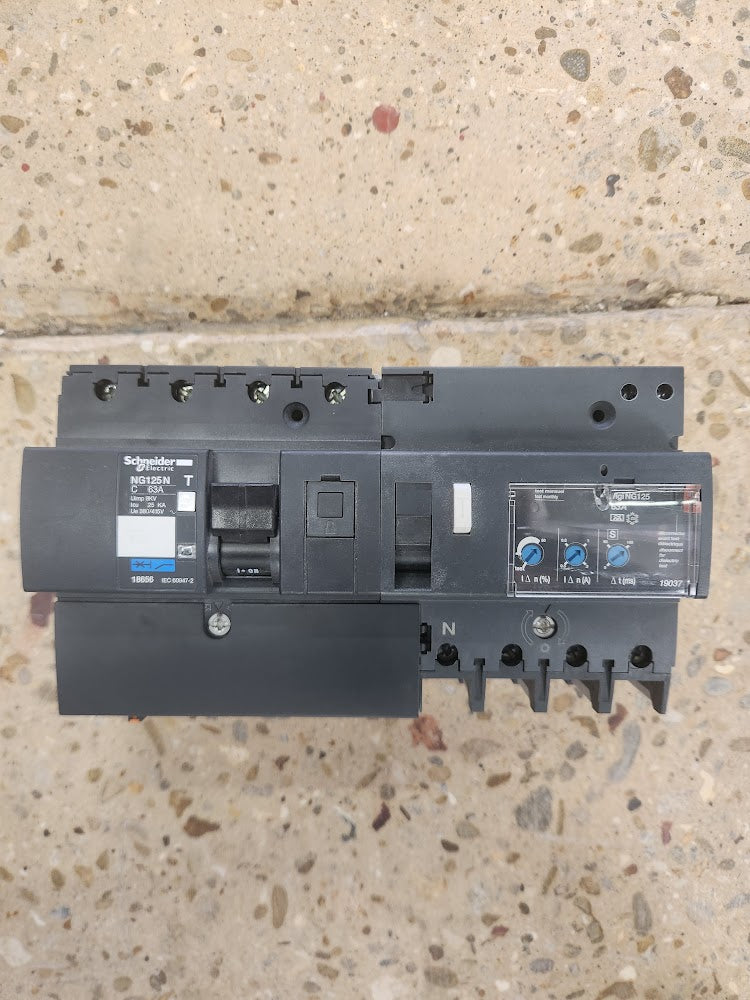 Disjoncteur Schneider NG125N C63A + Vigi NG125