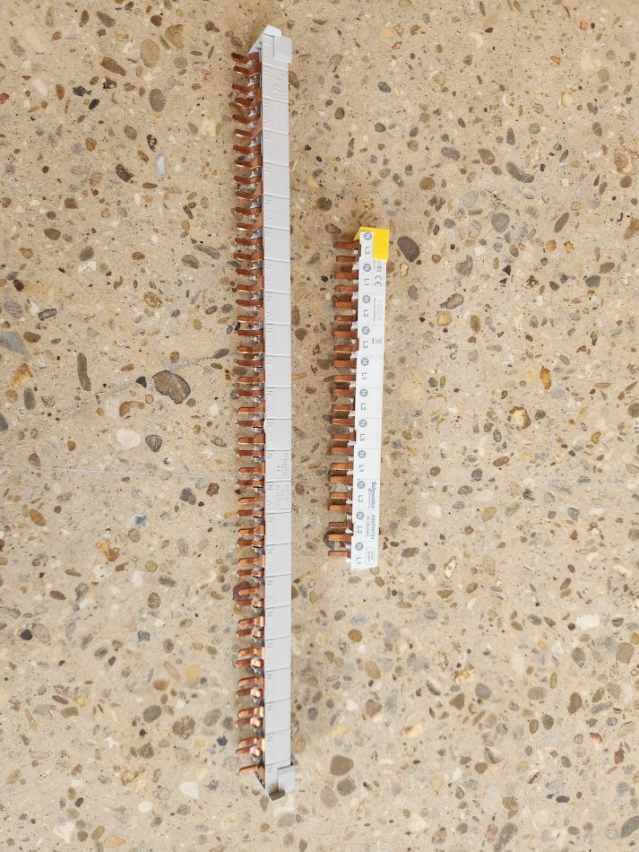 Peignes de répartition Legrand 26 modules – 1P+N – Très bon état