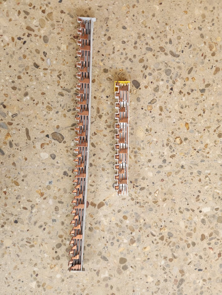 Peignes de répartition Legrand 13 modules – 1P+N – Très bon état