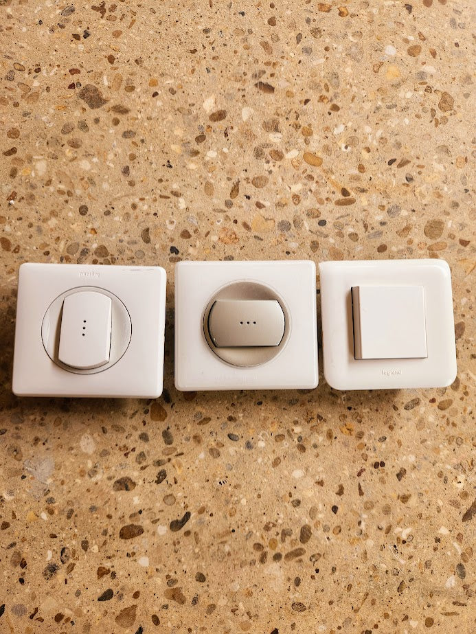 Lot interrupteurs Legrand – bon état – à l’unité ou en lot