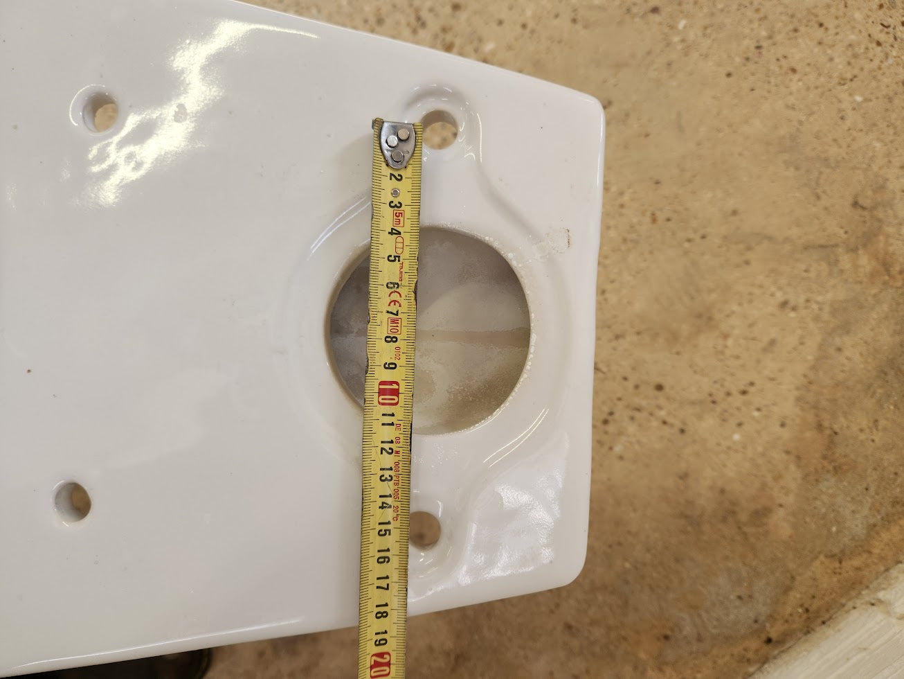 WC en céramique blanche – Très bon état