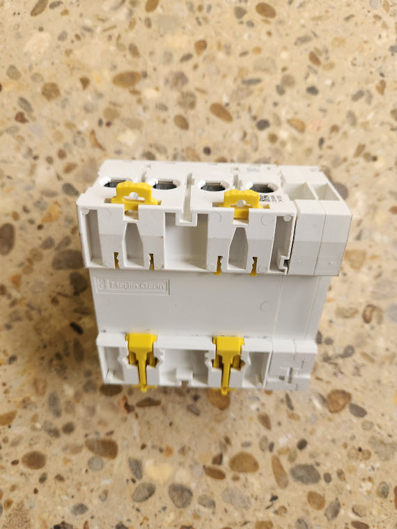 Interrupteur-sectionneur Schneider Electric iSW-NA 80A