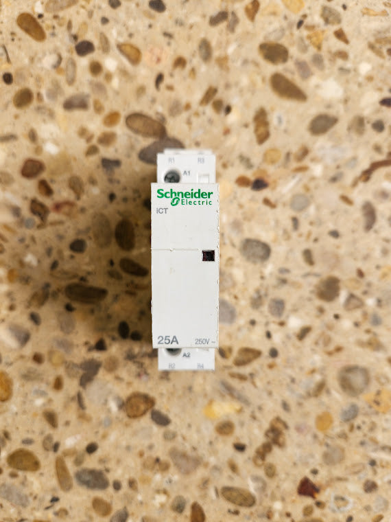 Contacteur modulaire Schneider Electric ICT – 25A
