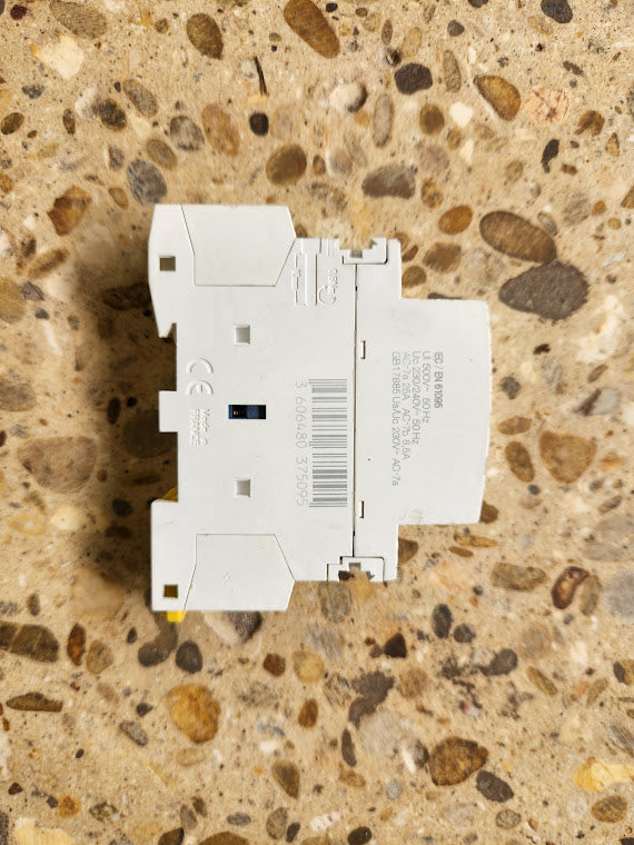 Contacteur modulaire Schneider Electric ICT – 25A