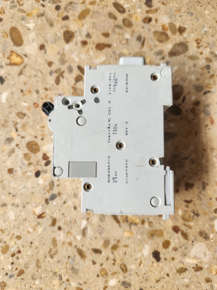 Disjoncteur différentiel Schneider Electric Vigi DT40 – 40A / 30mA