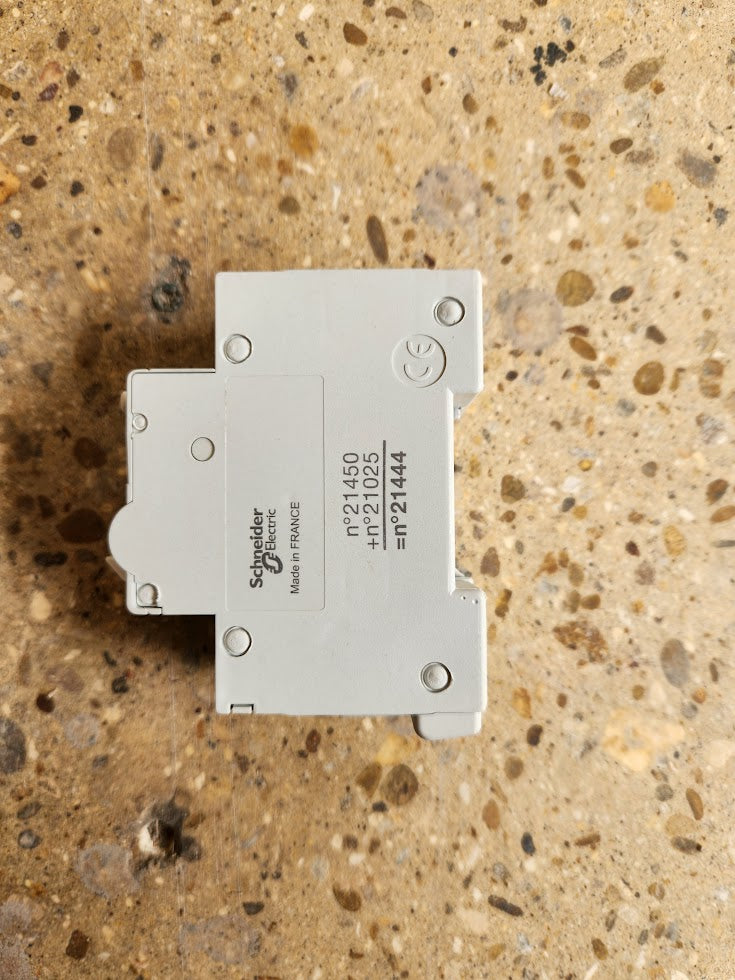 Disjoncteur différentiel Schneider, courbe C, 16A, 30mA