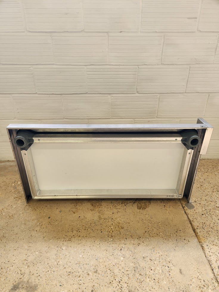 Plan de travail en INOX – 120 × 60 cm – Très bon état