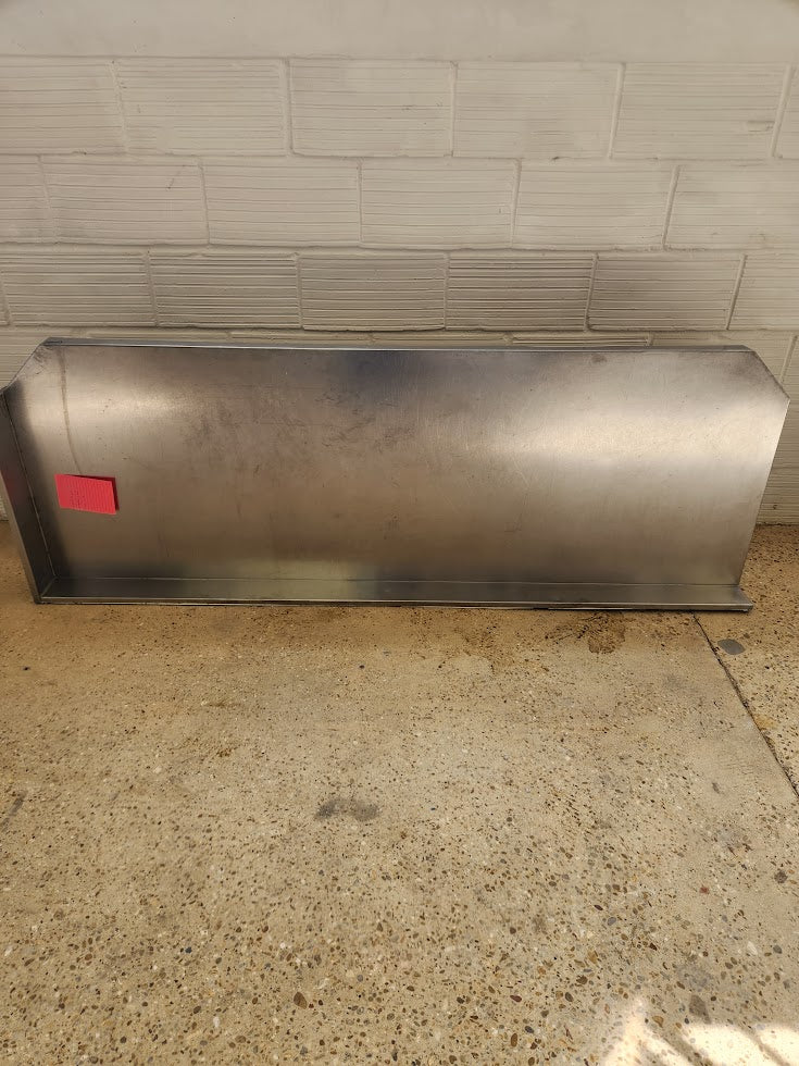 Plan de travail en INOX – 200 × 67cm – Très bon état