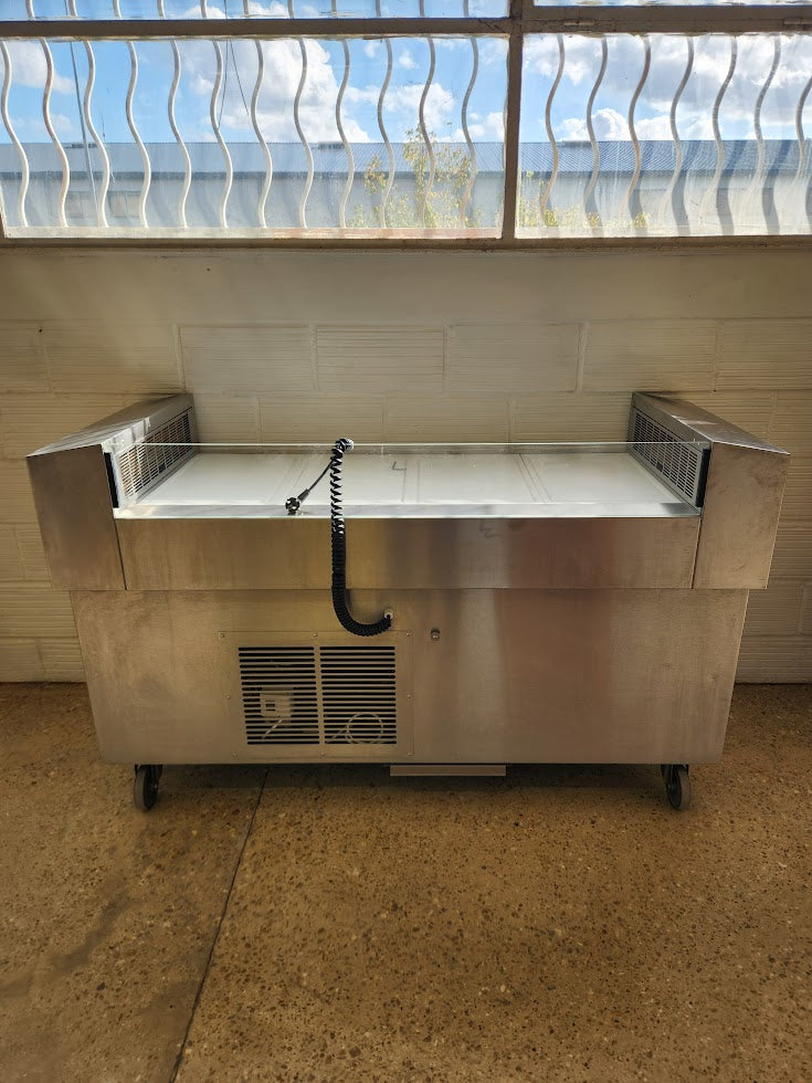 Meuble réfrigéré inox sur roulettes – régulation Dixell – Vauconsant CBO00840B – 2019