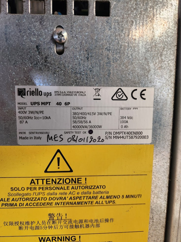Onduleur Riello Master MPS MPT 40 kVA + armoire batteries – Très bon état