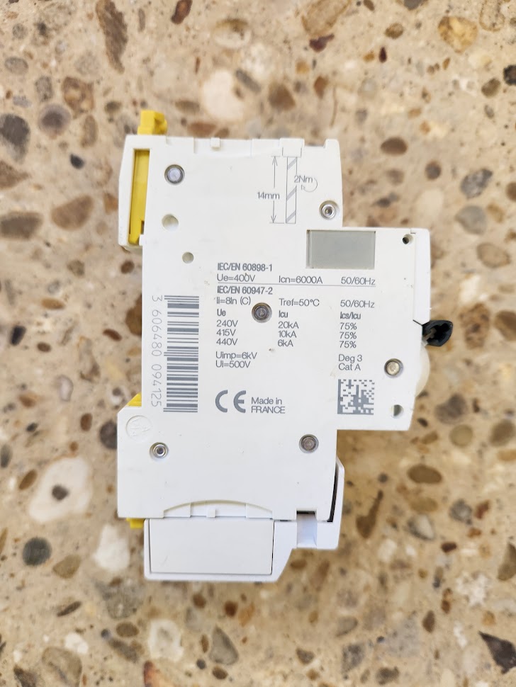 Disjoncteur différentiel Schneider Electric iC60N + Vigi iC60 10A