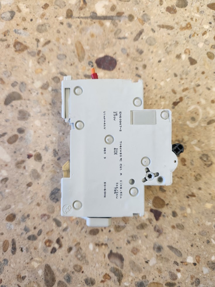 Disjoncteur différentiel Merlin Gerin DT40 + Vigi DT40