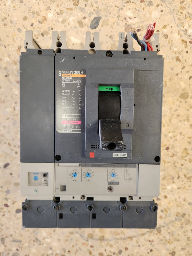 Disjoncteur industriel Merlin Gerin Compact NS400H – 400A – 4P