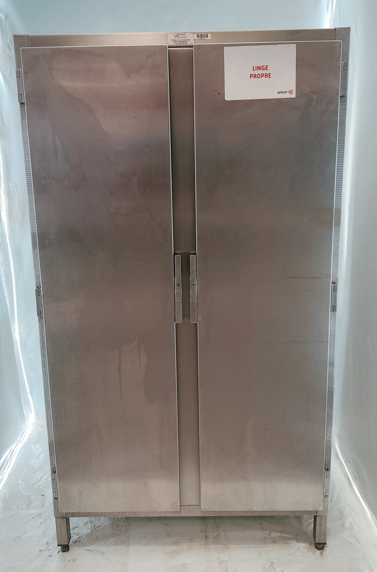 Armoire inox professionnelle 2 portes 100 x 180 cm – penderie / rangement – Bon état