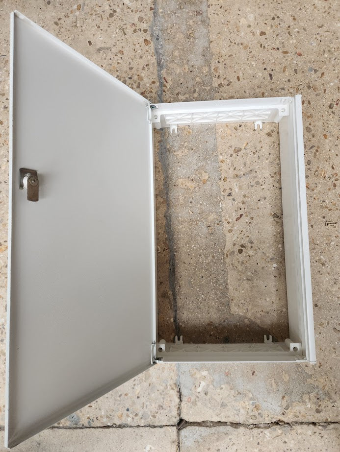 Coffret électrique LEGRAND en acier