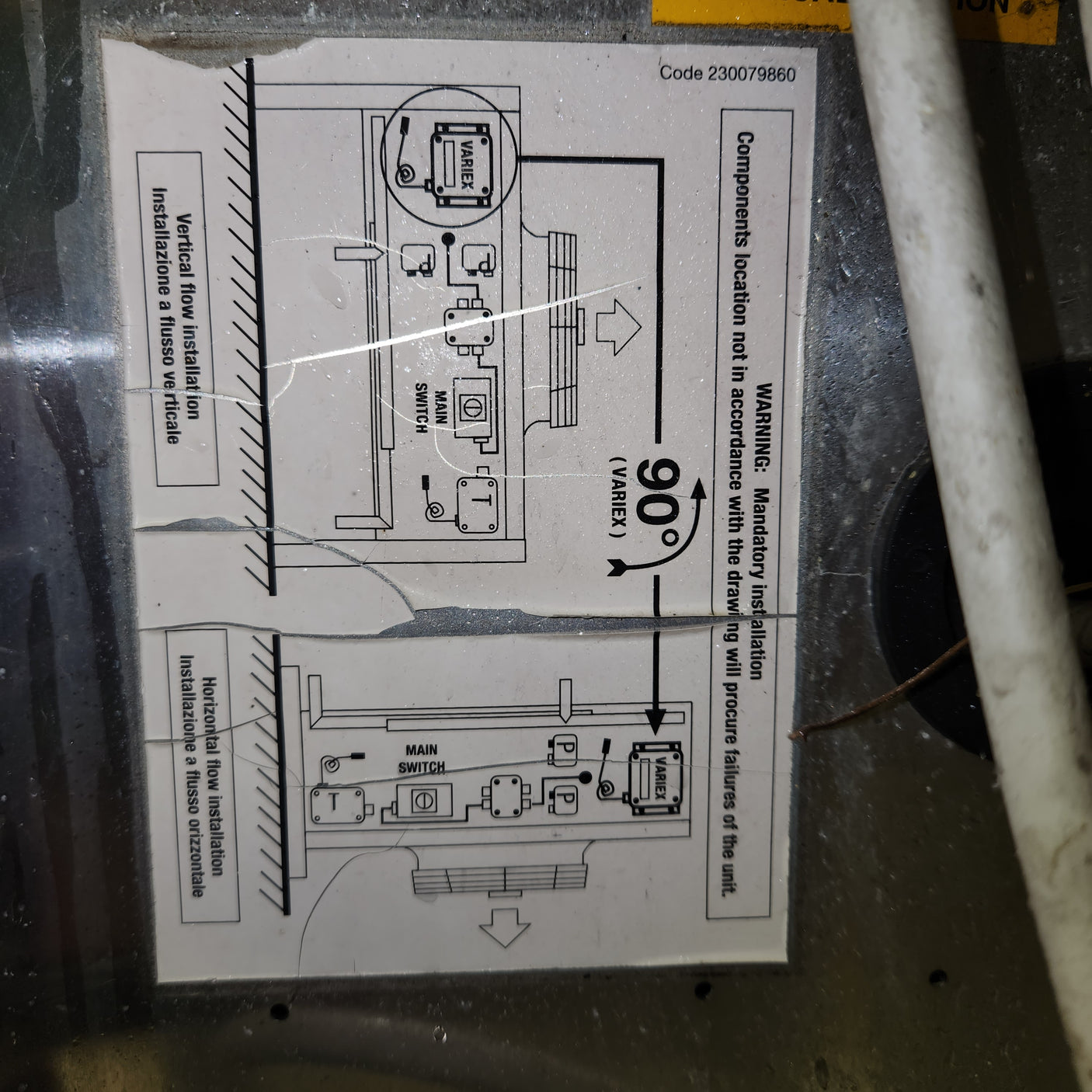 Condenseur aéroréfrigérant Emerson Network Power Liebert-Hiross HCE024 - Bon état