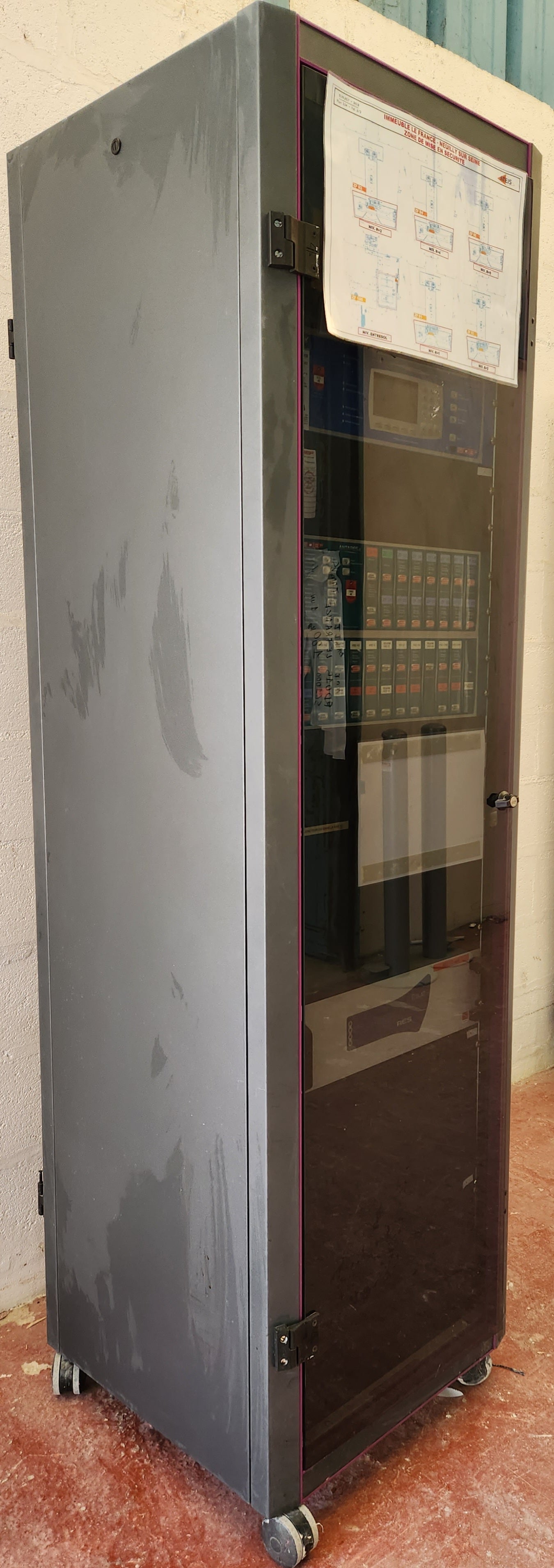 Armoire alarme incendie DEF / centrale SSI complète (pour pièces)