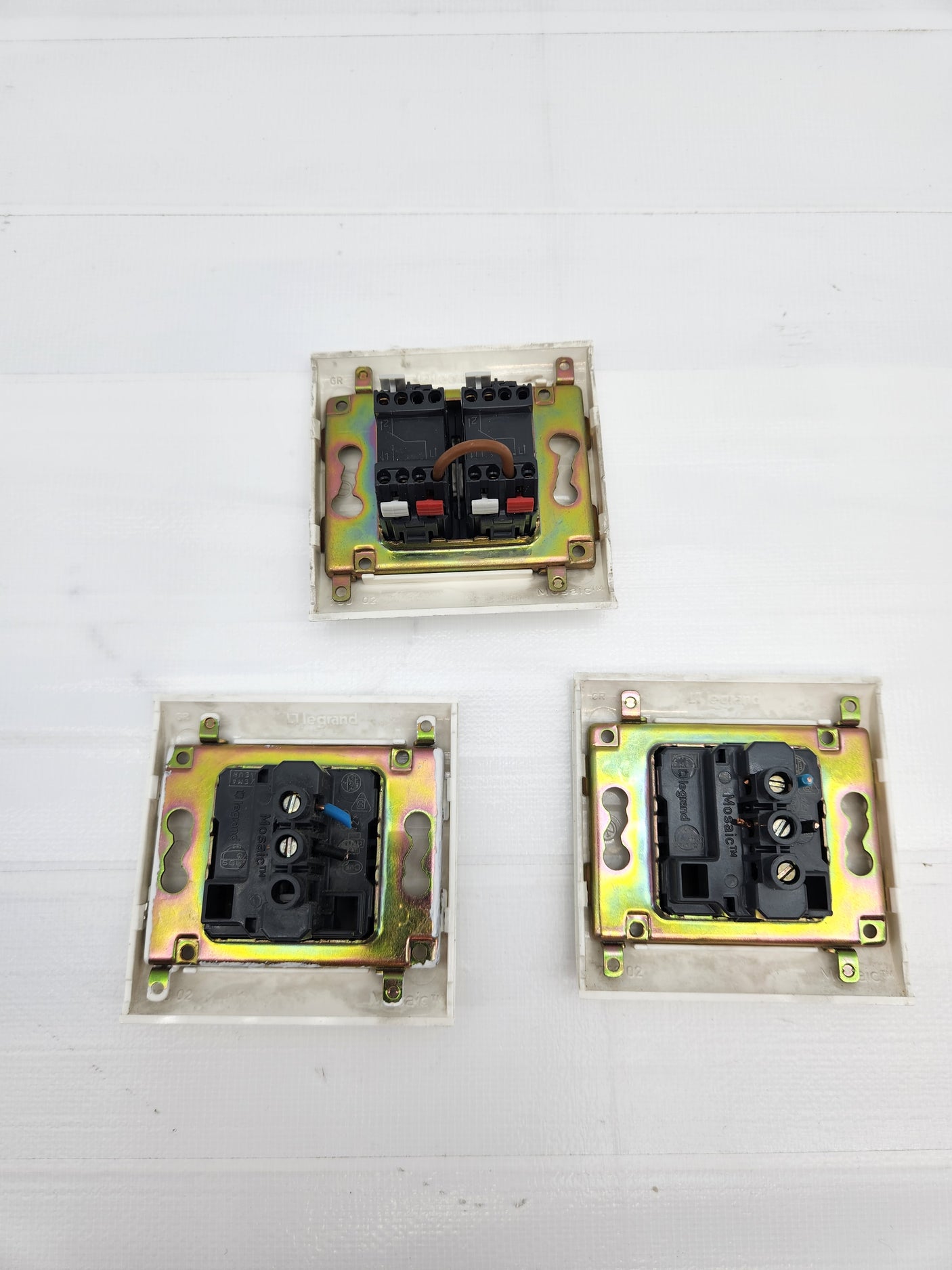Interrupteurs Legrand – 3 variantes – Bon état
