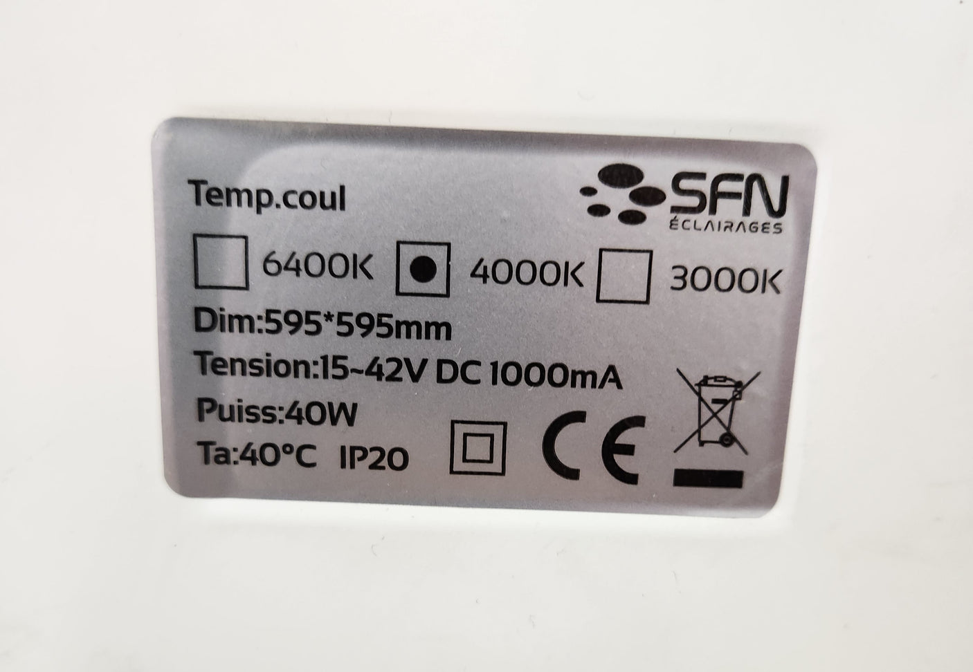Dalle LED 60x60 40W SFN Éclairages - driver inclus - Très bon état