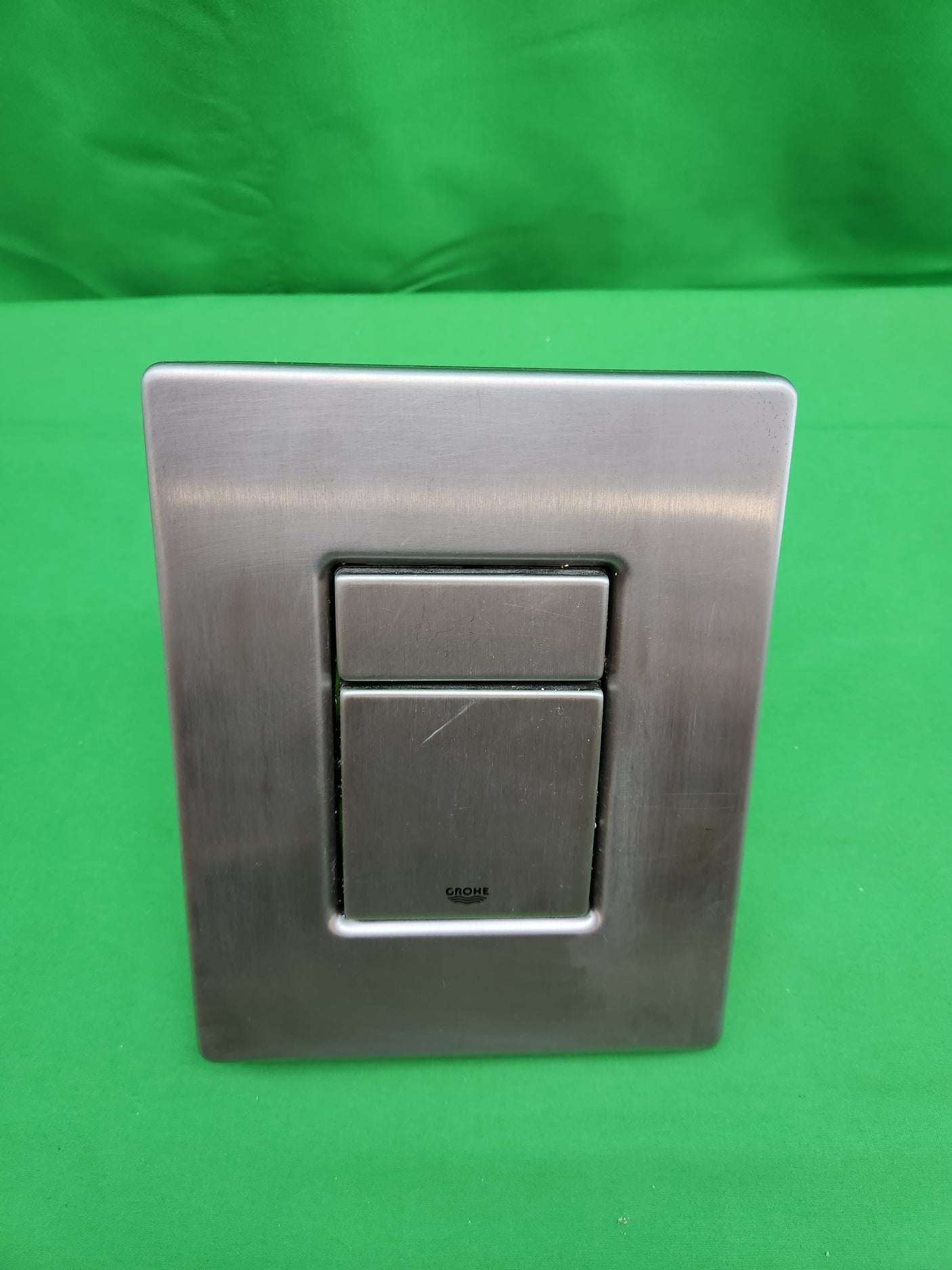 Plaque de commande WC Grohe inox brossé – double chasse