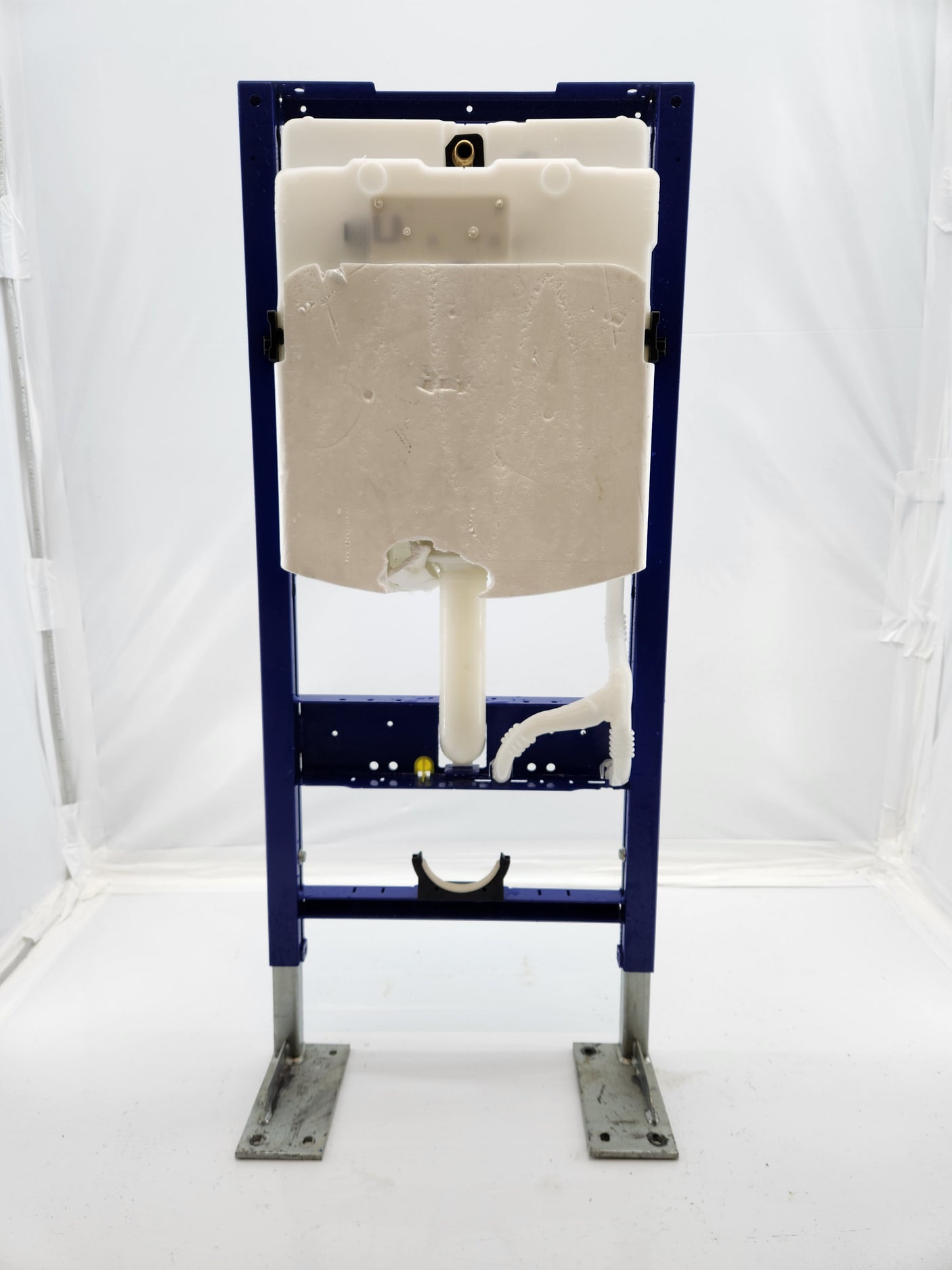 Bâti-support WC suspendu Geberit – réservoir encastré