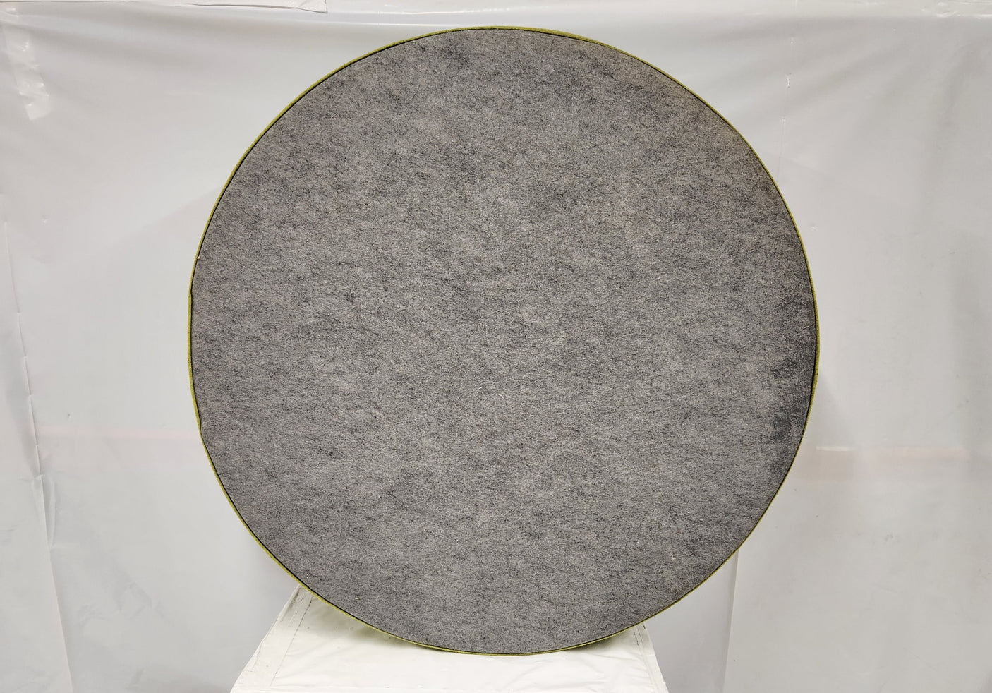 Pouf XL rond Softline modèle Drum - tissu vert anis - Très bon état