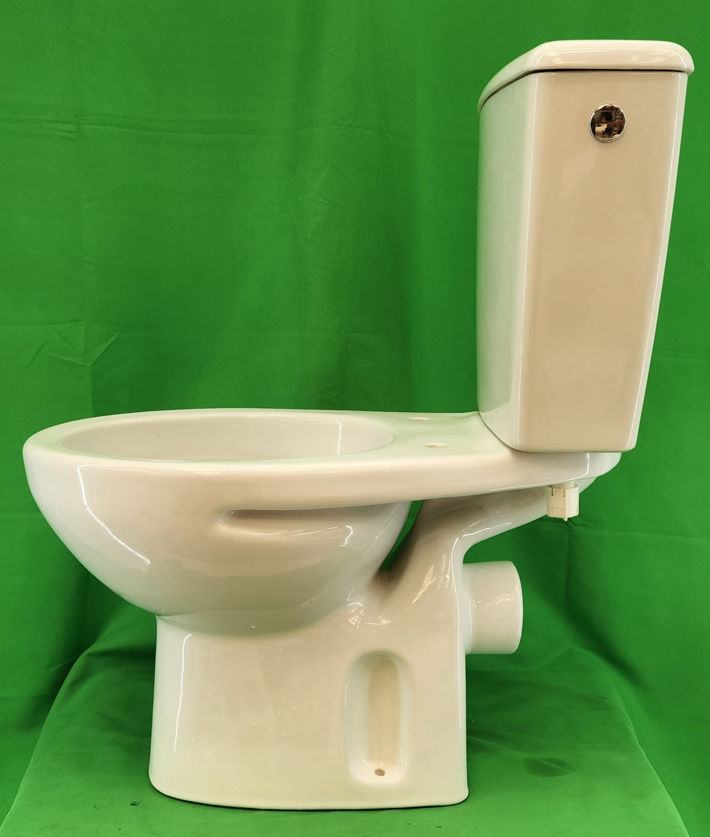 WC à poser complet avec réservoir – Sortie horizontale – Bon état