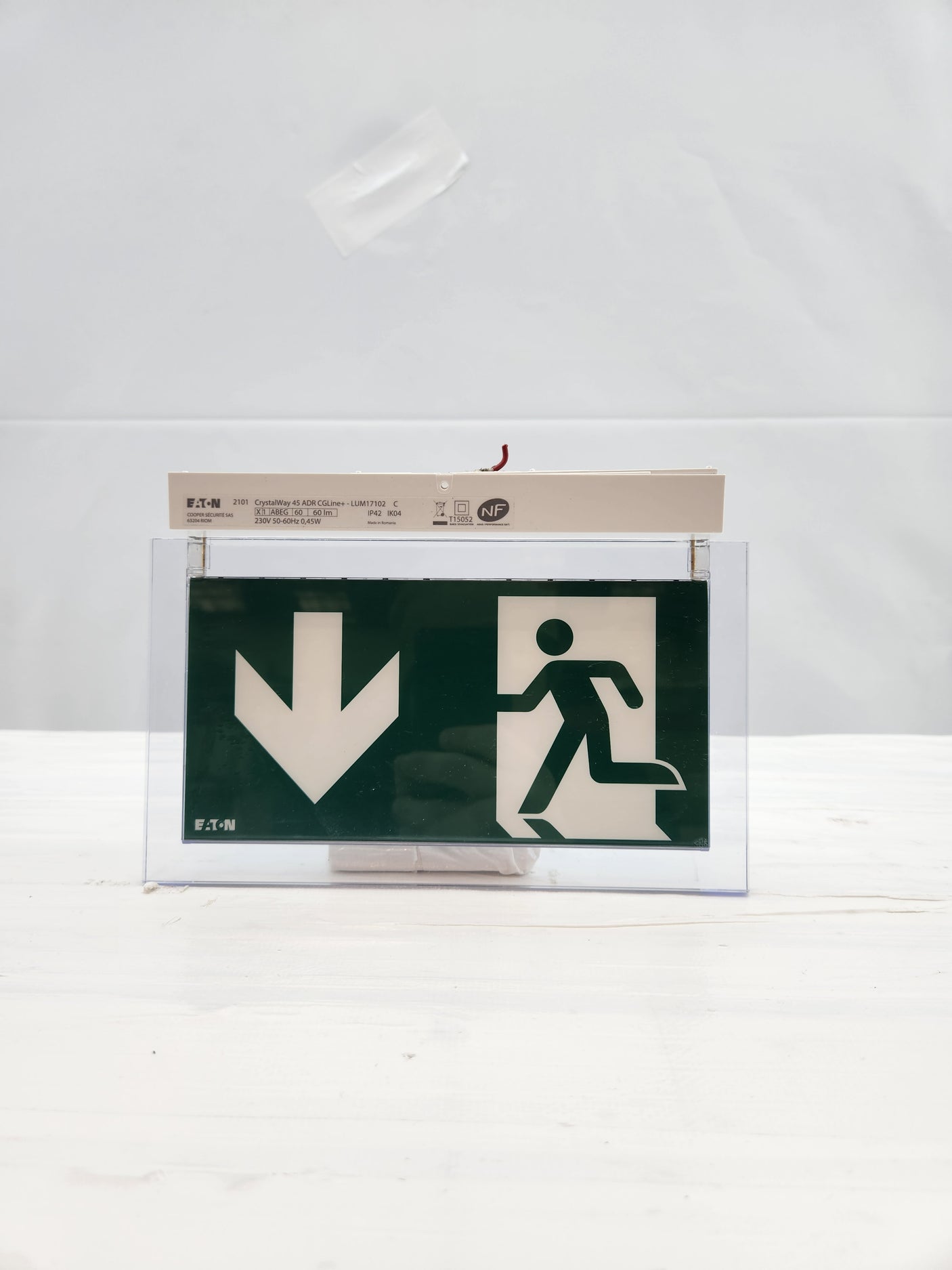 Bloc de secours BAES Eaton CrystalWay 45 – IP42 / IK04