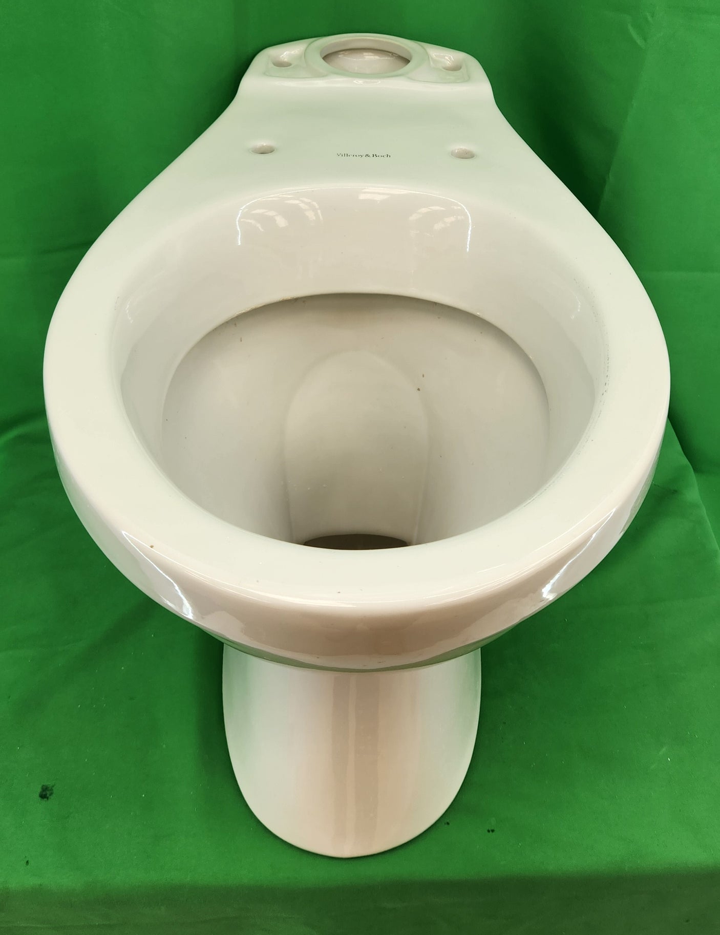 WC à poser Villeroy & Boch – Sortie horizontale – Bon état