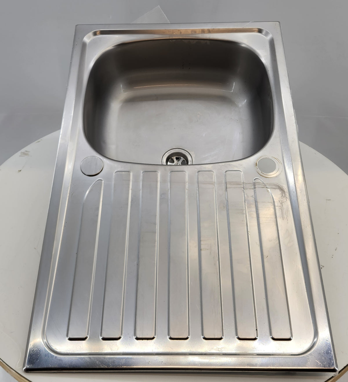 Évier inox à encastrer 1 bac + égouttoir réversible – 76 x 48 cm – complet avec bonde et trop-plein – Très bon état
