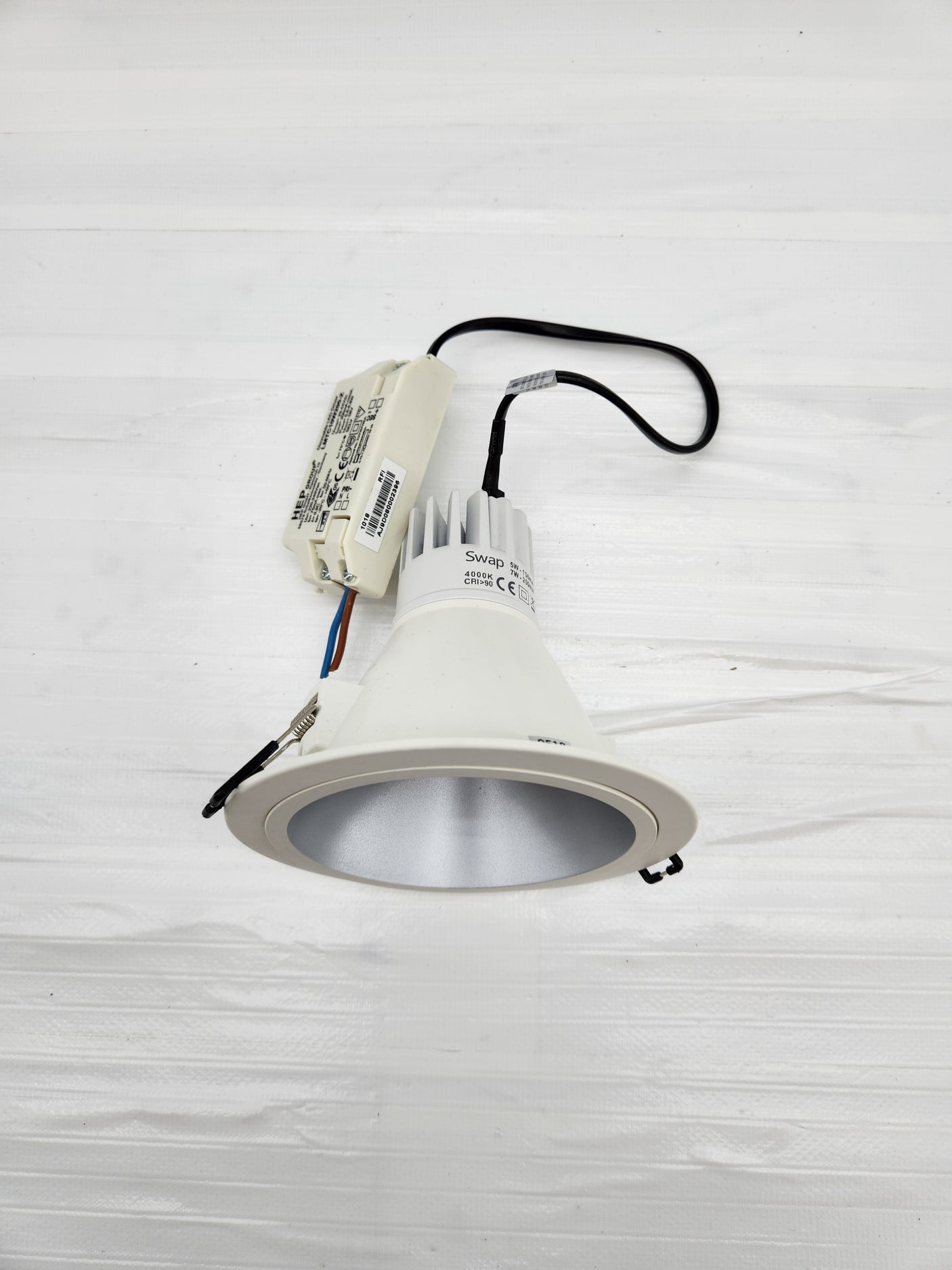 Spot LED encastrable SWAP 7W avec driver – plafond