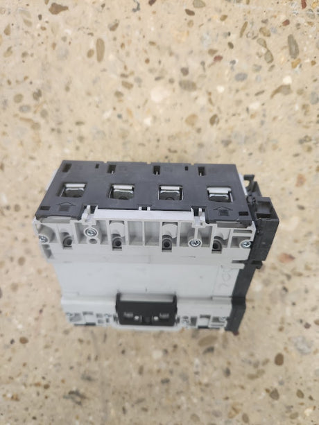 Disjoncteur Merlin Gerin NG125L 80A + OF+SD