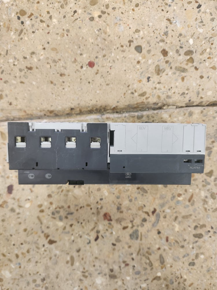 Disjoncteur Schneider NG125N C63A + Vigi NG125