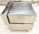 Sauteuse basculante professionnelle gaz 100 cm – Electrolux – cuve inox, basculement par volant – Bon état