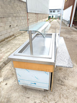 Meuble de self-service réfrigéré 198 cm – Vauconsant – bac réfrigéré, pare-haleine et soubassement 2 portes – Bon état