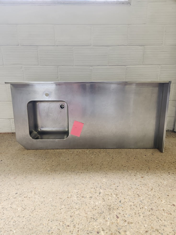 Plan de travail en INOX avec évier –  150 × 70cm – Très bon état