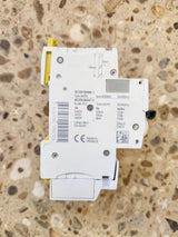 Disjoncteur différentiel Schneider Electric iC60N + Vigi iC60 10A
