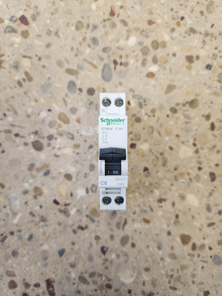 Disjoncteur Schneider Electric Acti9 DT40N C6A