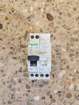 Disjoncteur différentiel Schneider Electric Acti9 DT40 C32A + Vigi DT40