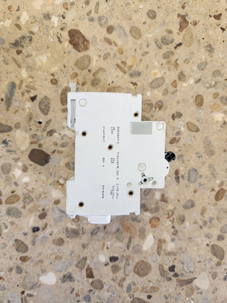 Disjoncteur différentiel Schneider Electric Acti9 DT40 C32A + Vigi DT40