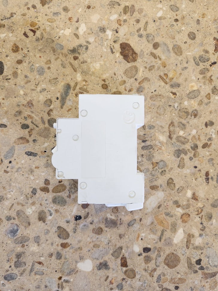 Disjoncteur différentiel Schneider Electric Acti9 DT40 C32A + Vigi DT40