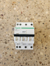 Disjoncteur Schneider Electric Acti9 iDT40T D16