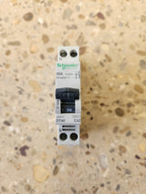 Disjoncteur Schneider Electric DT40N C32 – 32A – 1P+N