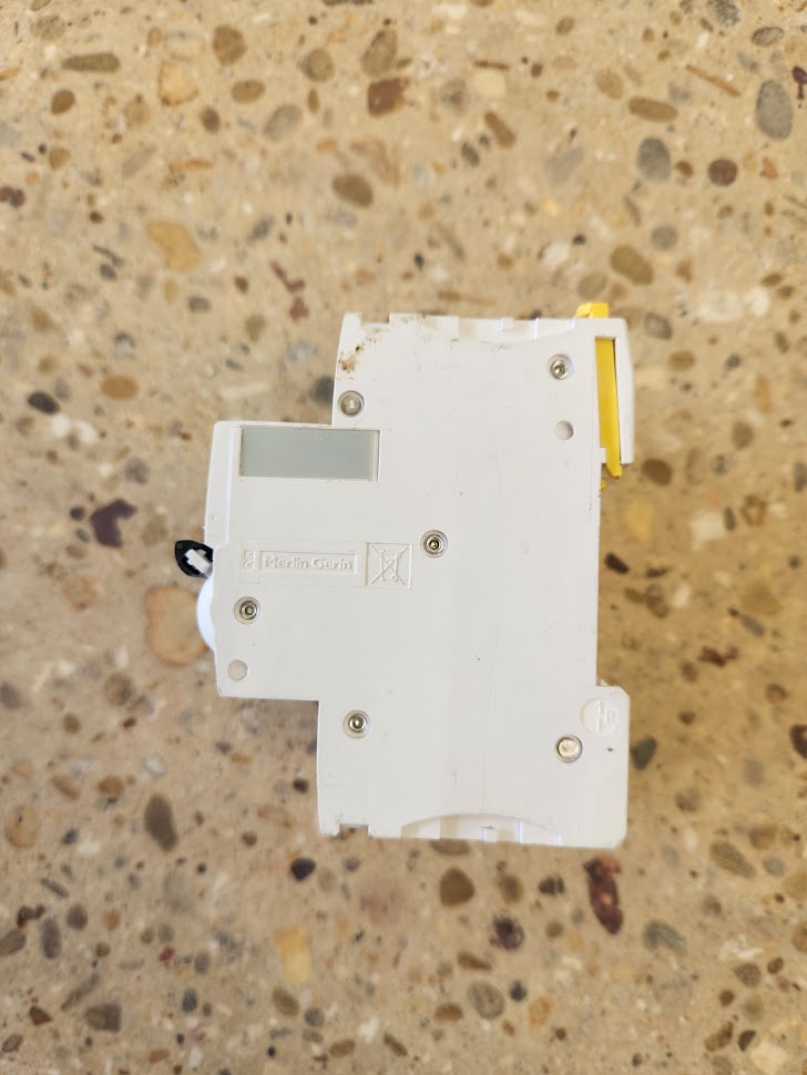 Disjoncteur Schneider Electric iC60L C40 – 40A – 4P