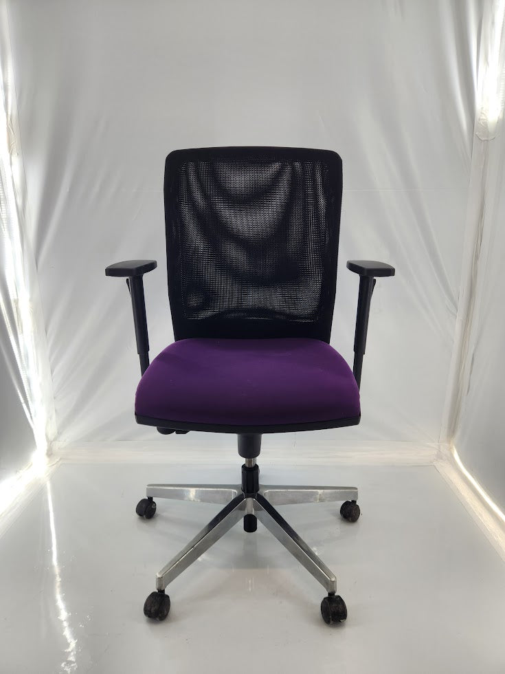 Chaise de bureau ergonomique – Dossier résille – Bon état