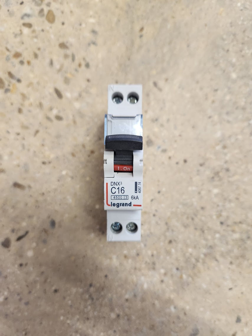 Disjoncteur Legrand DNX³ C16 – 4500 – 6kA