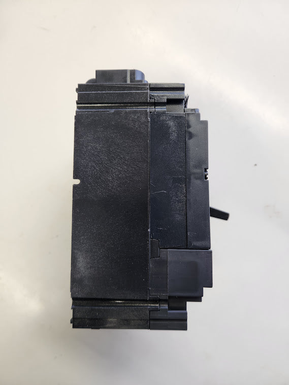 Disjoncteur de puissance Schneider Compact NSX160NA – 160A