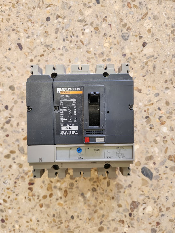 Disjoncteur industriel Merlin Gerin Compact NS160N 160A