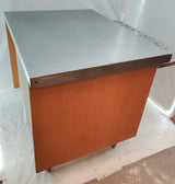 Module de self-service neutre 100 cm – plan inox, glissière plateaux granit et étagères – Bon état