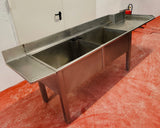 Plonge inox professionnelle 288 cm – 2 grands bacs et 2 égouttoirs – dosseret – Bon état